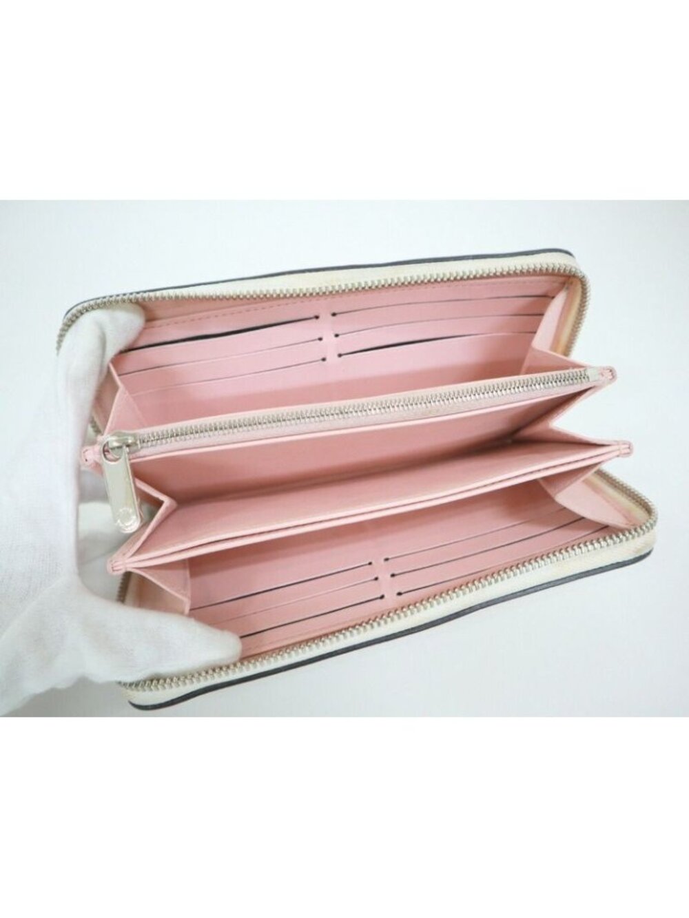 Louis Vuitton Wallet Mahina White Pink Gradient X - Picture 4 of 7